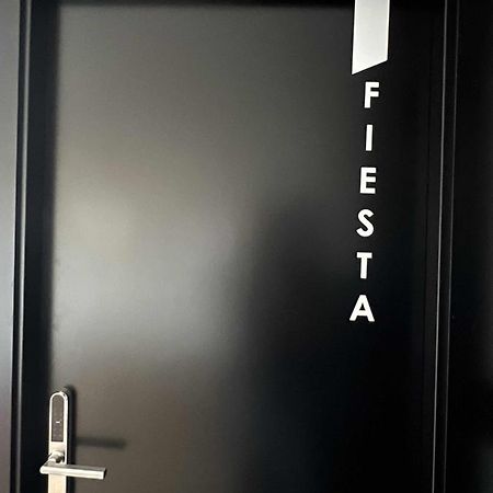 Fiesta Cama Individual Modern & Luxury Daire Málaga Dış mekan fotoğraf